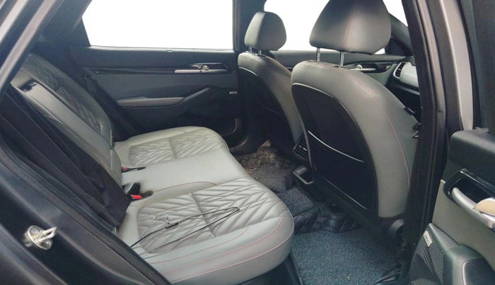 2023 KIA SELTOS  X LINE 1.5 TURBO PETROL DCT, Petrol, Automatic, 33,338 km, interior