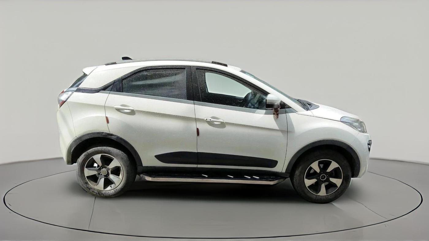 2018 Tata NEXON XZ PLUS PETROL, Petrol, Manual, 43,256 km, exterior