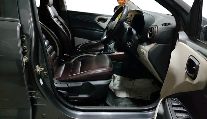 2022 Hyundai AURA S 1.2 CNG, CNG, Manual, 47,978 km, interior