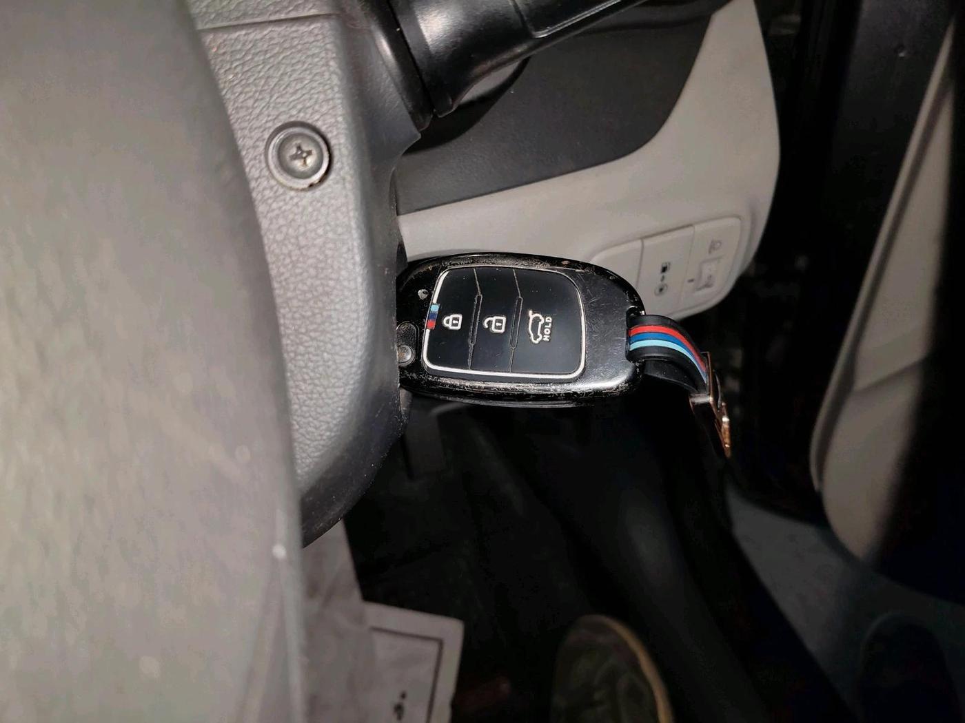 2022 Hyundai AURA S 1.2 CNG, CNG, Manual, 47,978 km, interior