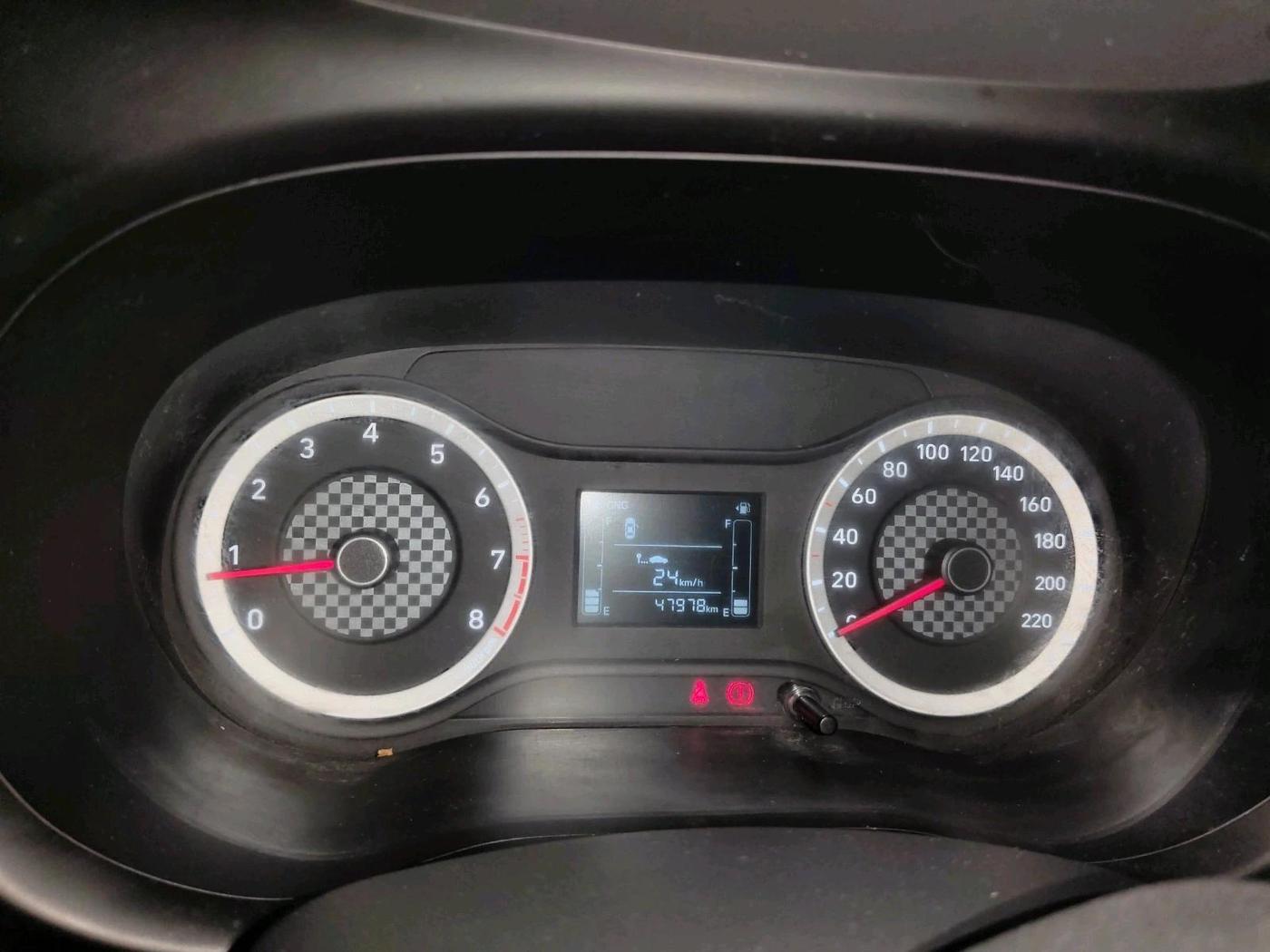 2022 Hyundai AURA S 1.2 CNG, CNG, Manual, 47,978 km, interior