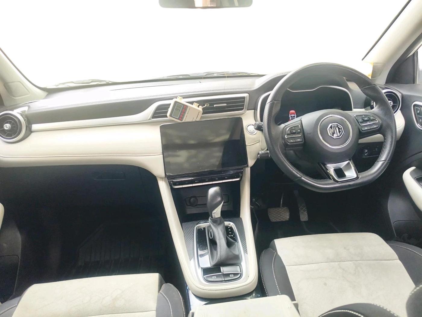 2023 MG ASTOR SMART 1.5 CVT, Petrol, Automatic, 35,273 km, interior