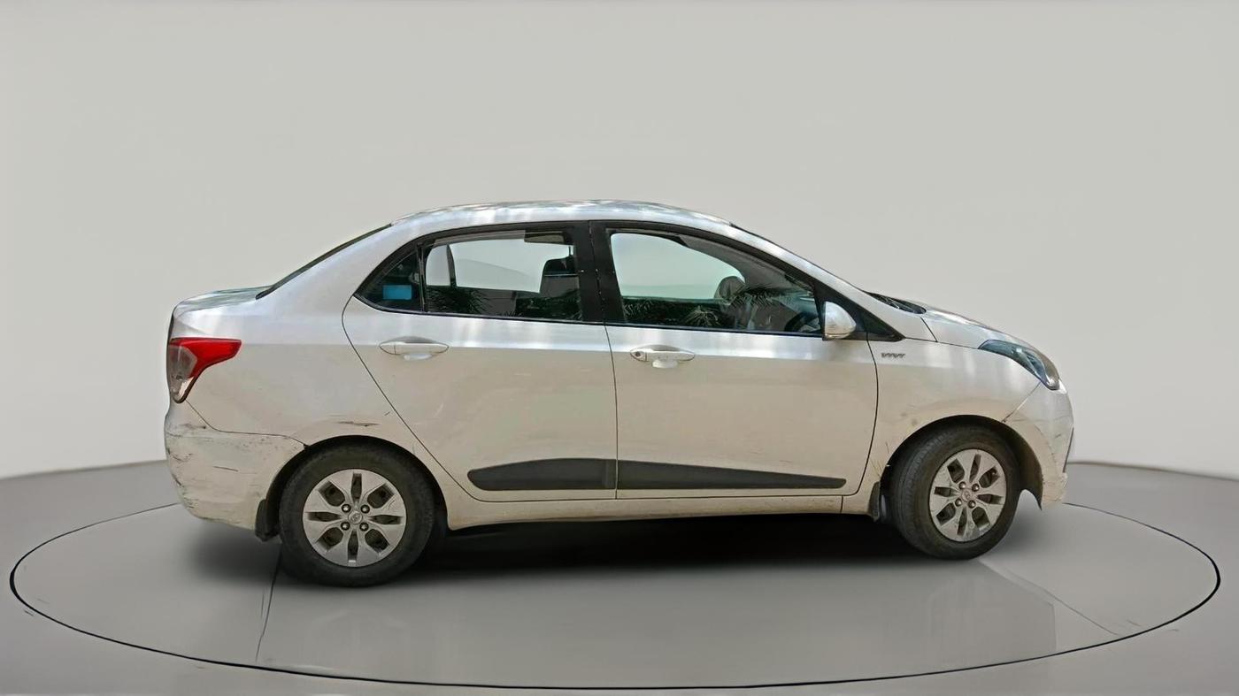 2016 Hyundai Xcent S 1.2, Petrol, Manual, 2,06,500 km, exterior
