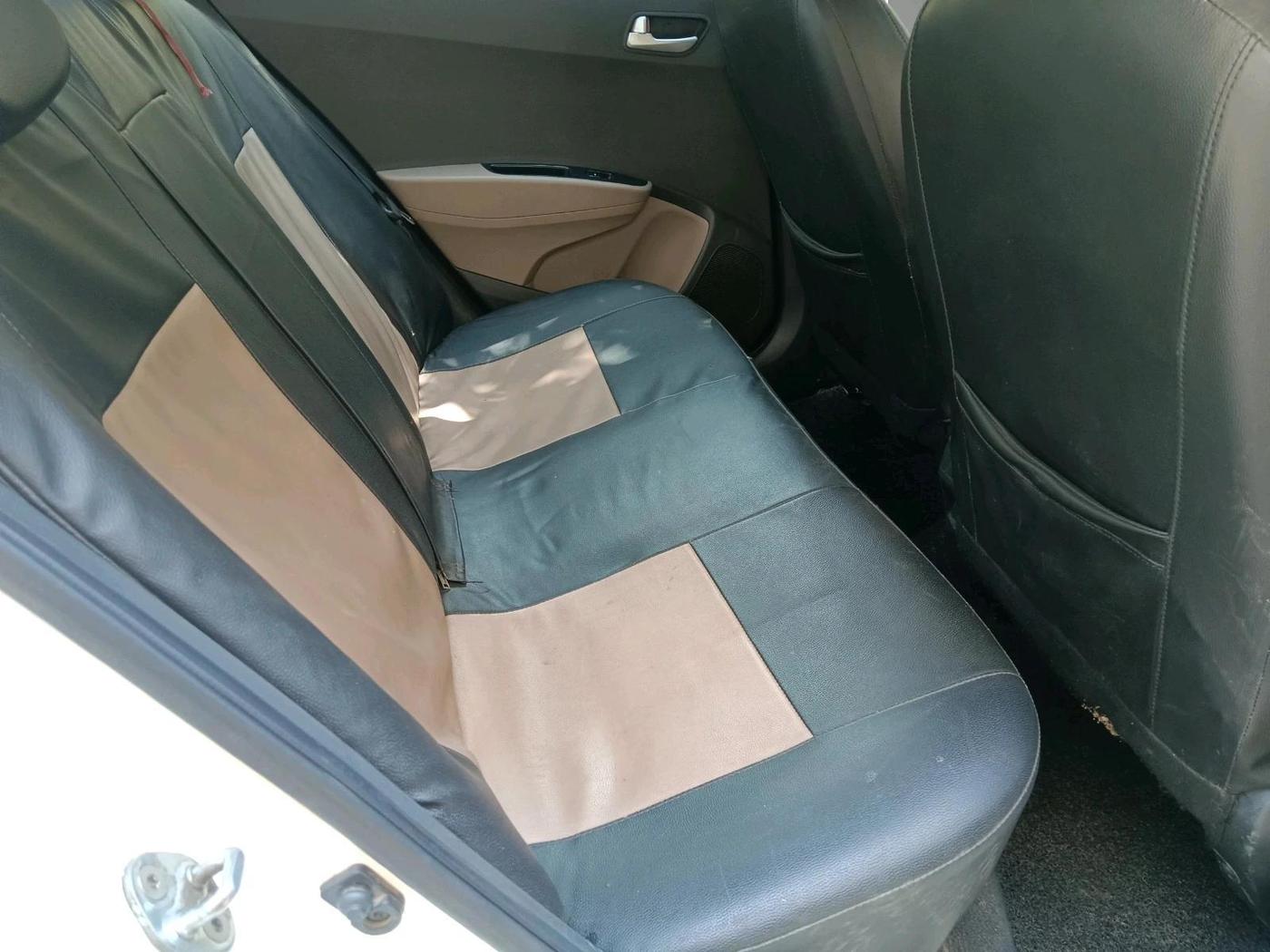2016 Hyundai Xcent S 1.2, Petrol, Manual, 2,06,500 km, interior