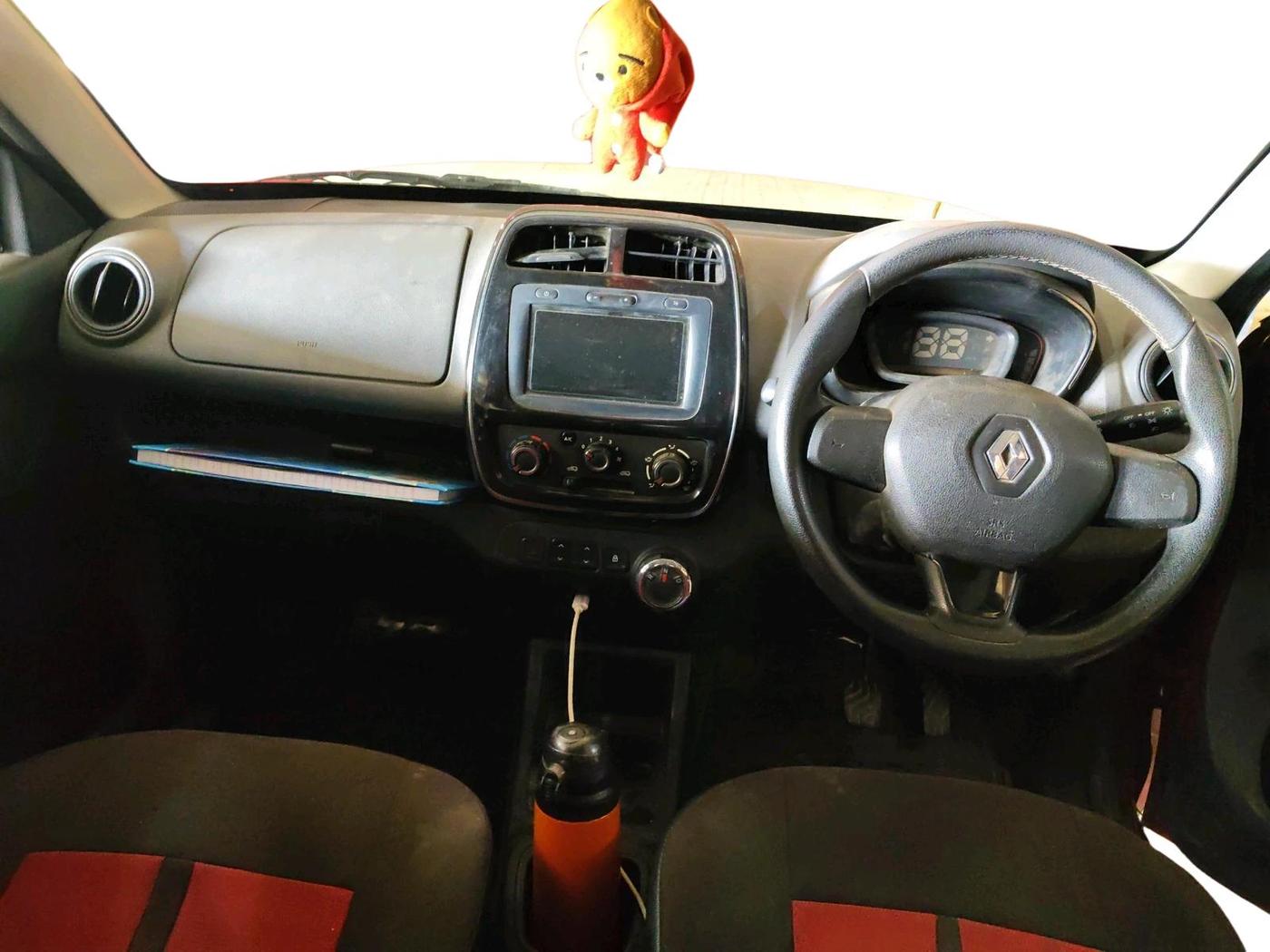 2018 Renault Kwid RXT 1.0 AMT (O), Petrol, Automatic, 88,101 km, interior