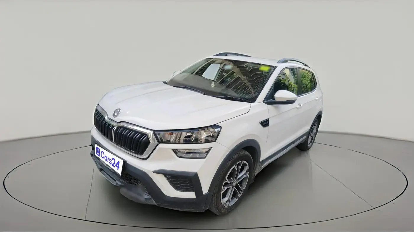 2021 Skoda KUSHAQ ACTIVE 1.0L TSI MT, Petrol, Manual, 1,00,017 km, exterior