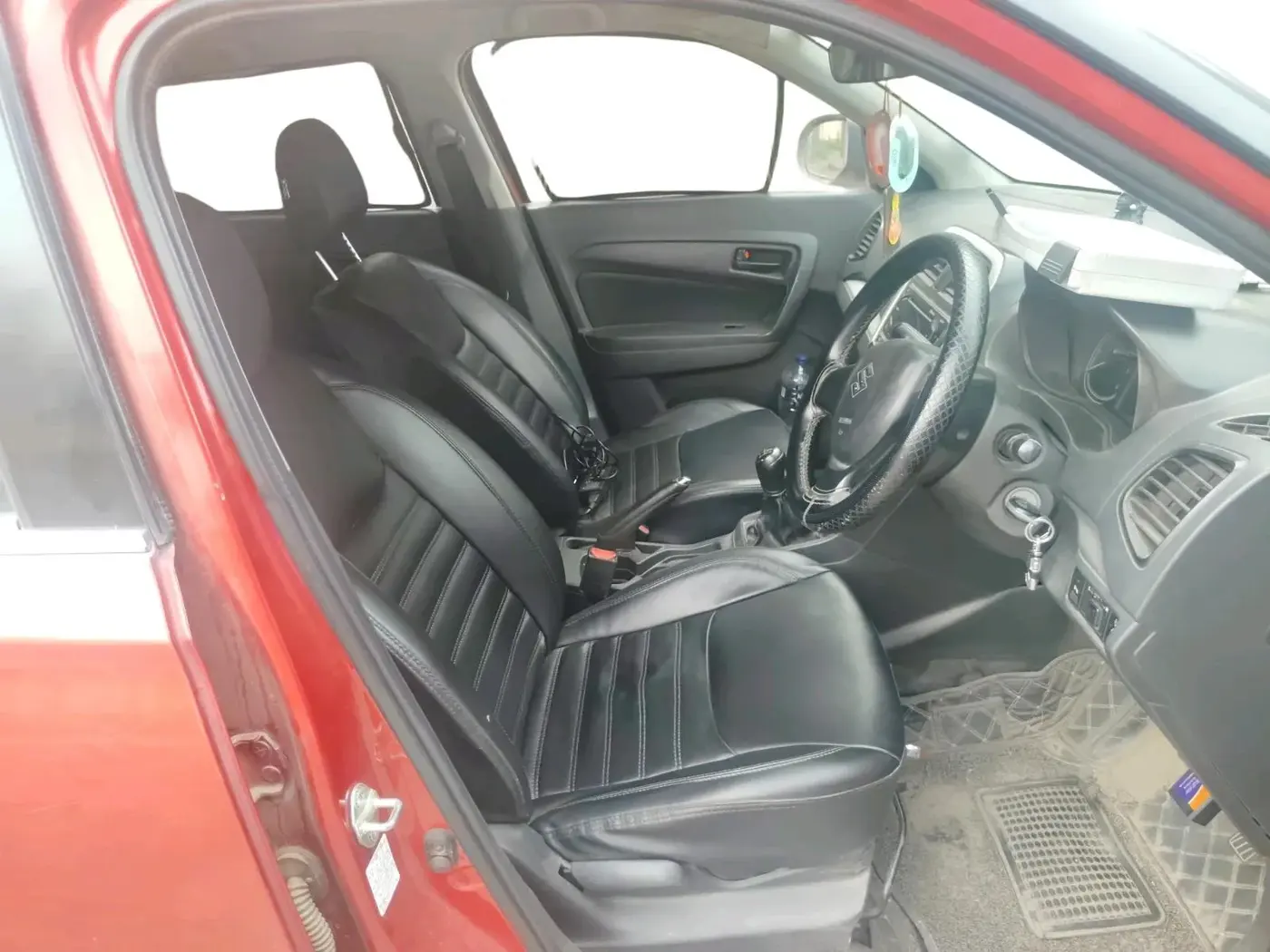 2016 Maruti Vitara Brezza VDI, Diesel, Manual, 1,48,084 km, interior