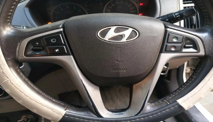 2011 Hyundai i20 SPORTZ 1.2, Petrol, Manual, 83,284 km, interior