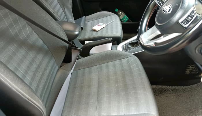 2020 KIA SONET HTK PLUS 1.5 AT, Diesel, Automatic, 1,55,443 km, interior