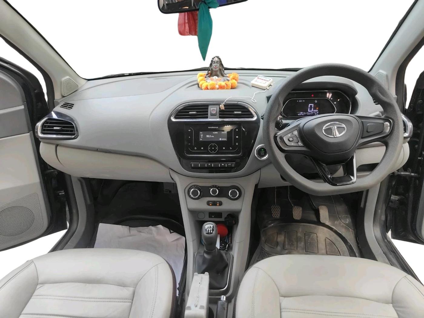 2021 Tata TIGOR XZ PETROL, Petrol, Manual, 42,375 km, interior