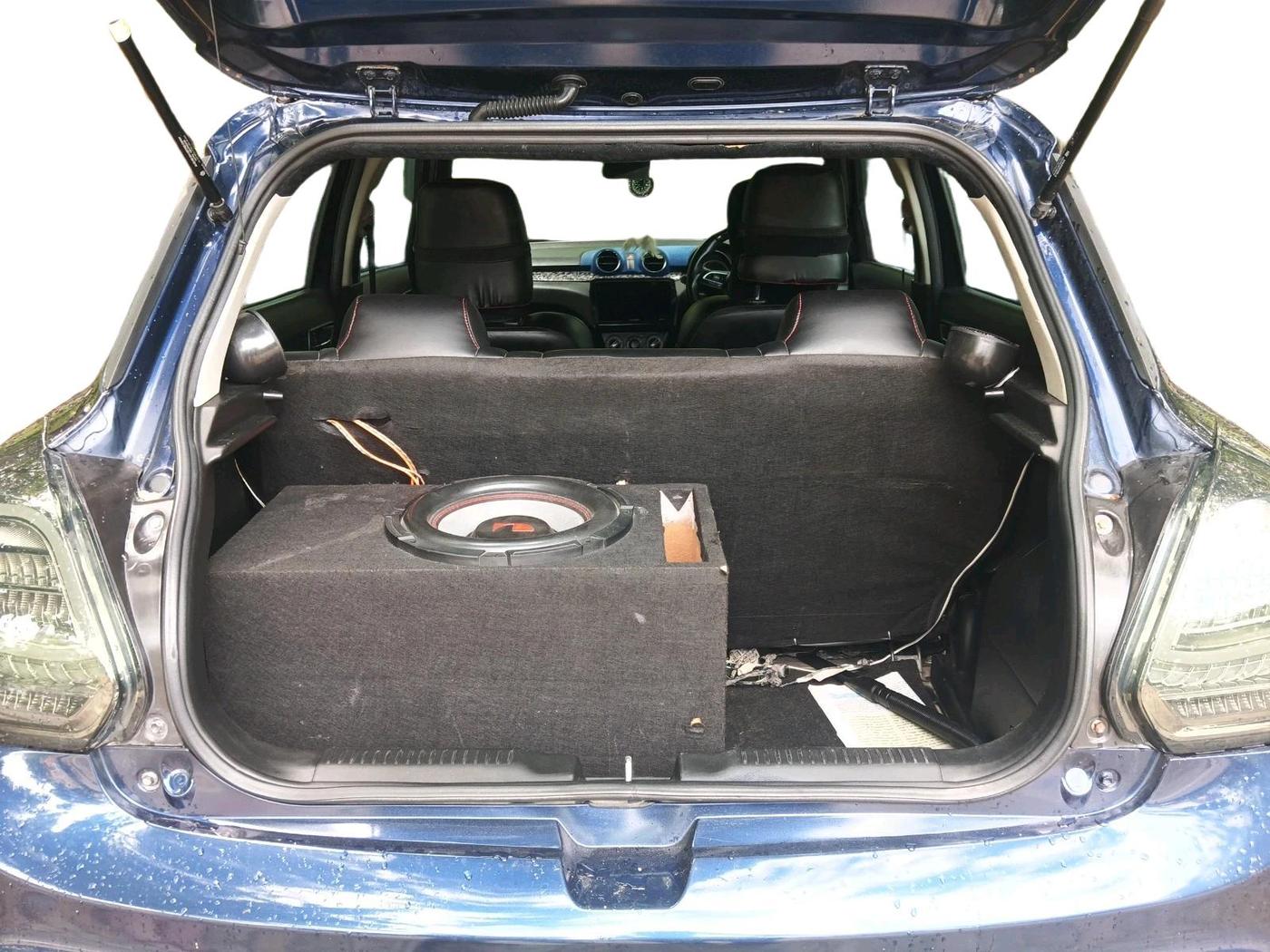 2020 Maruti Swift VXI, Petrol, Manual, 52,427 km, exterior