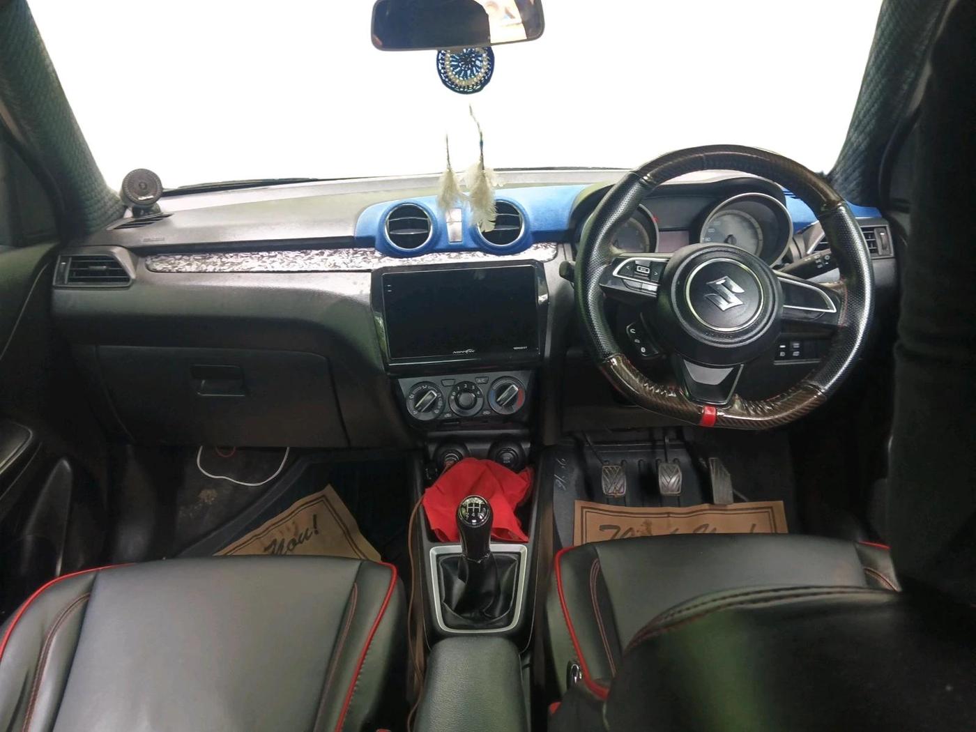 2020 Maruti Swift VXI, Petrol, Manual, 52,427 km, interior