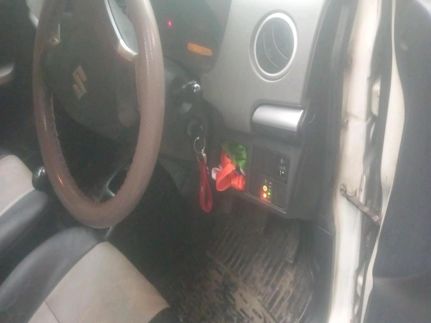 2012 Maruti Wagon R 1.0 LXI CNG, CNG, Manual, 1,66,893 km, interior