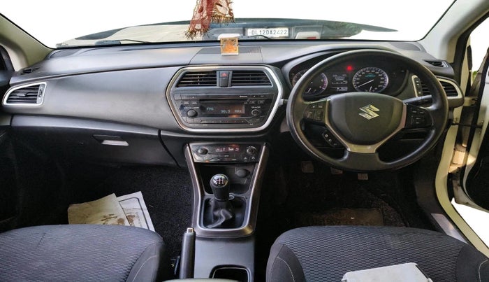 2018 Maruti S Cross DELTA 1.3, Diesel, Manual, 1,44,299 km, interior