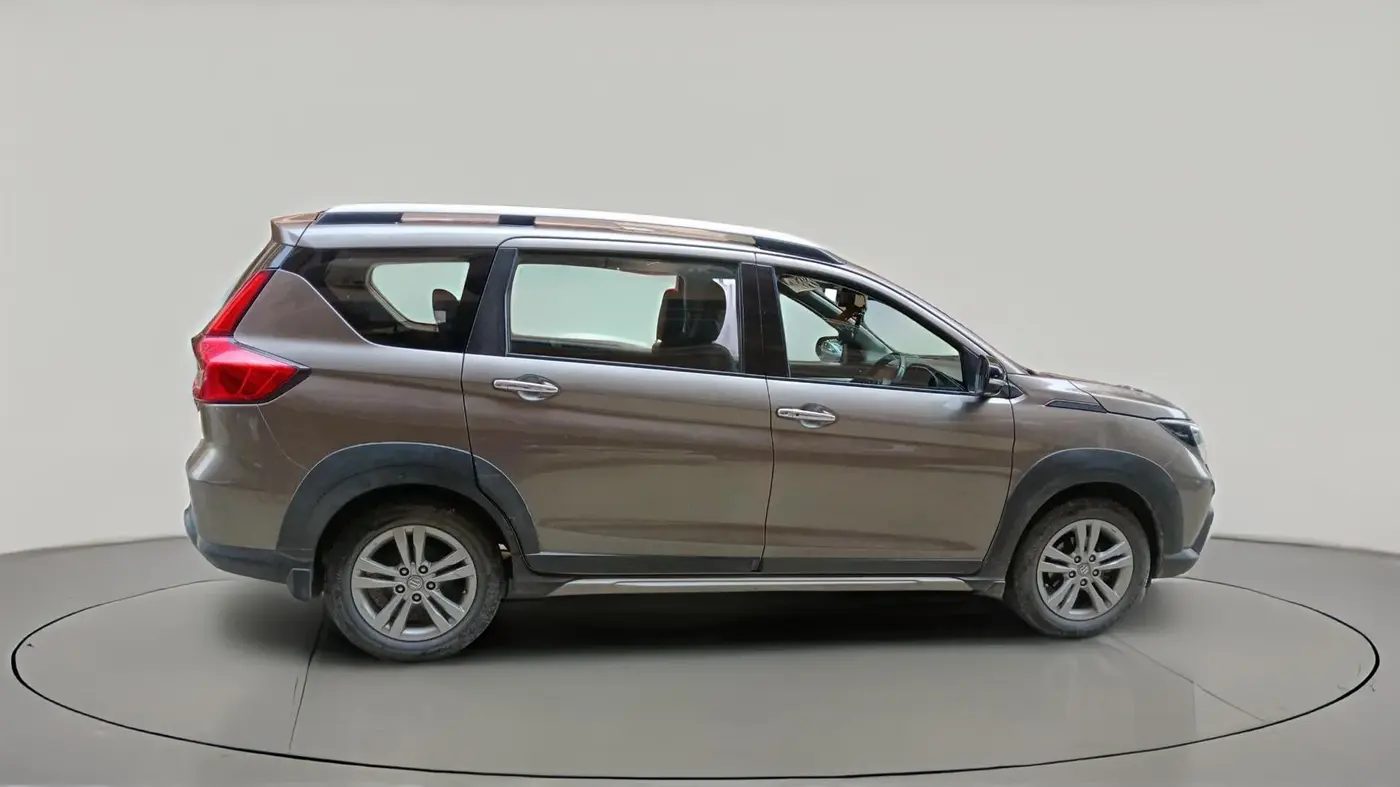 2019 Maruti XL6 ALPHA MT, Petrol, Manual, 1,14,001 km, exterior