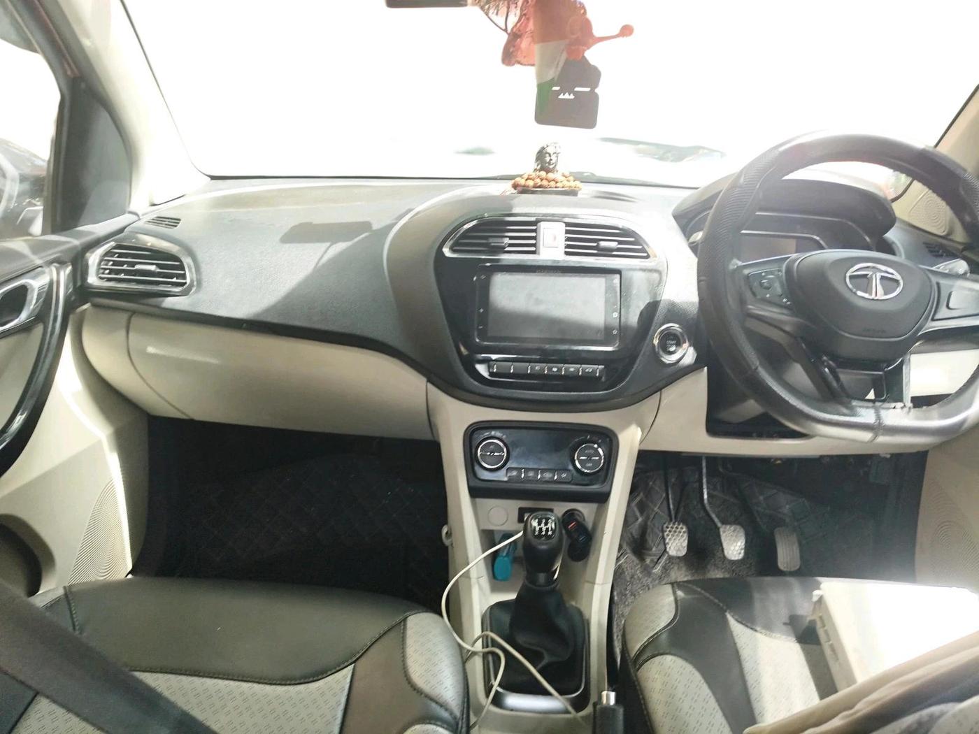 2022 Tata TIGOR XZ PLUS CNG, CNG, Manual, 72,257 km, interior
