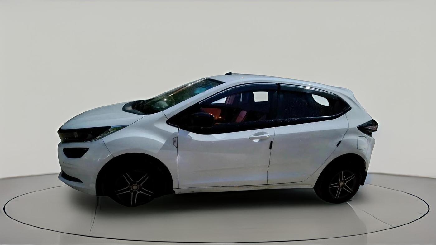 2022 Tata ALTROZ XE PLUS PETROL, Petrol, Manual, 85,844 km, exterior