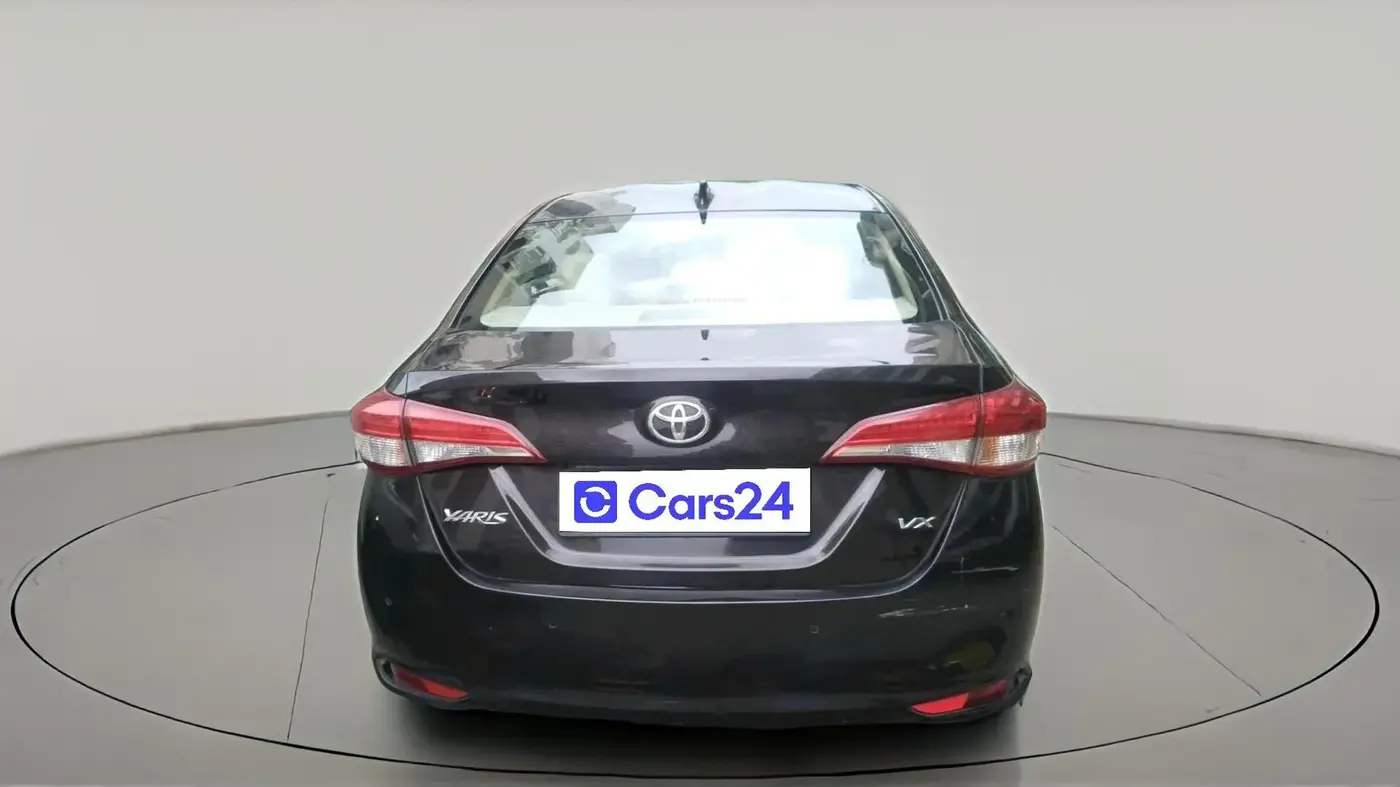 2018 Toyota YARIS VX CVT, Petrol, Automatic, 76,222 km, exterior