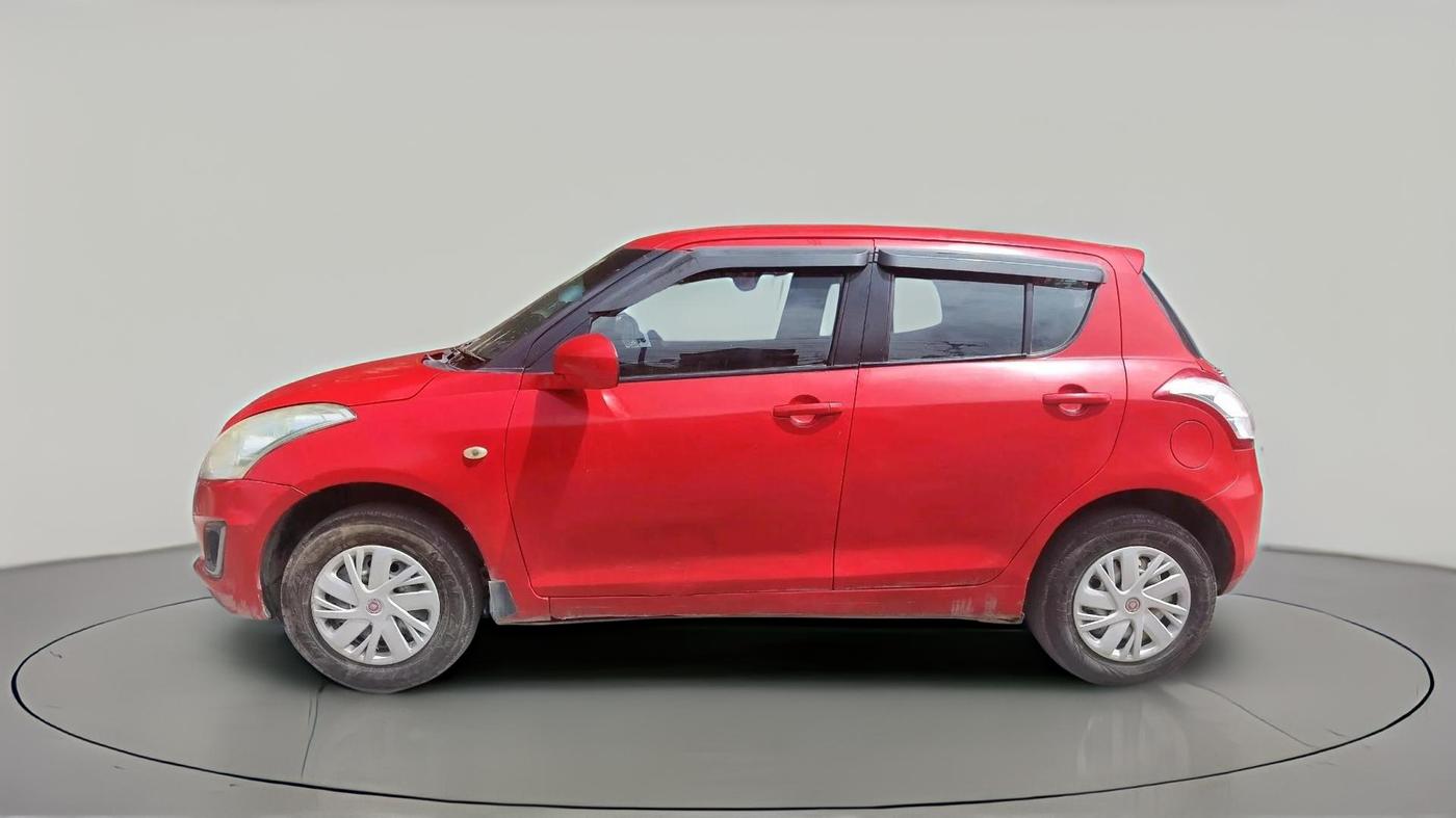 2016 Maruti Swift LXI (O), CNG, Manual, 1,67,376 km, exterior