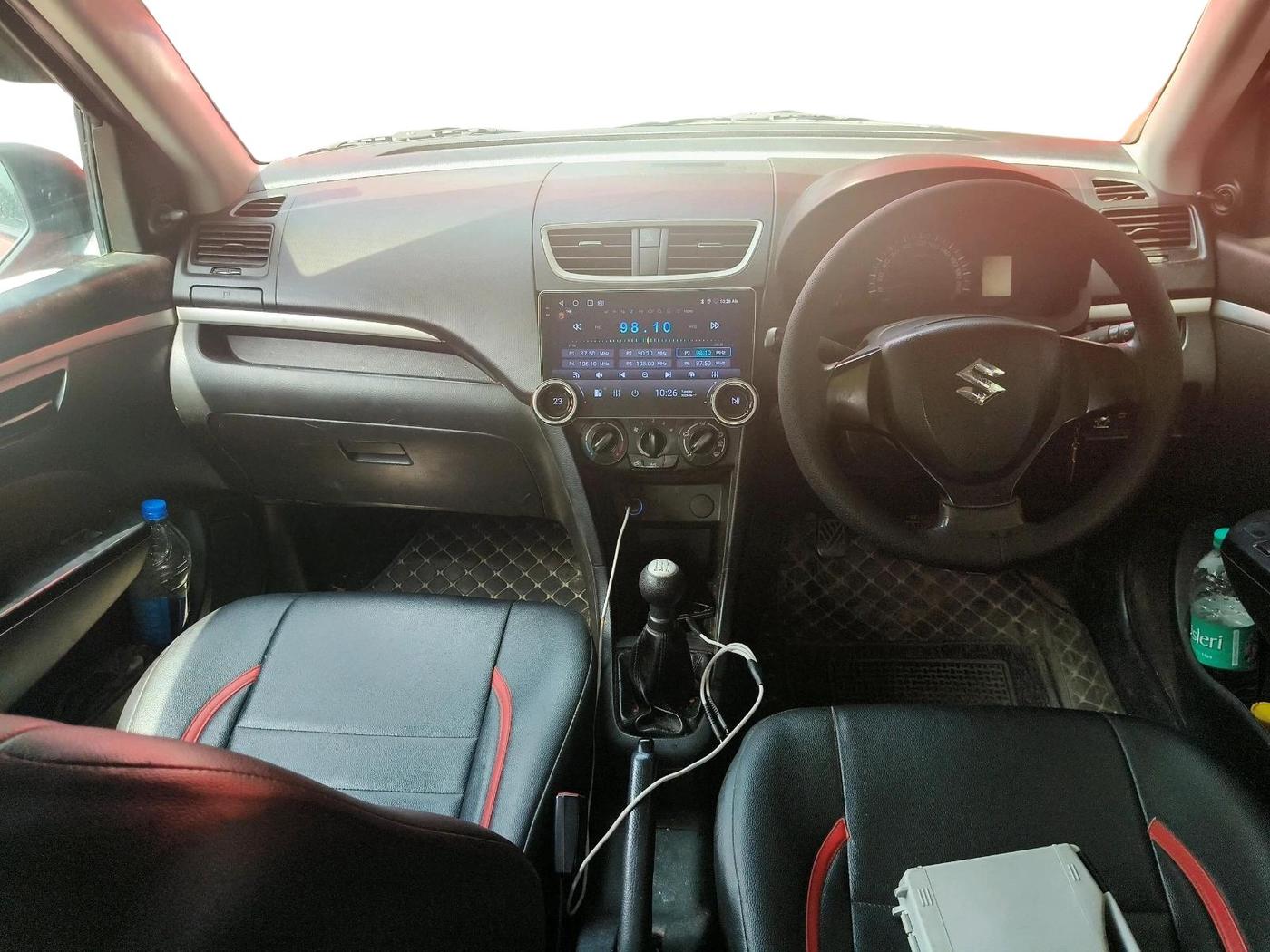 2016 Maruti Swift LXI (O), CNG, Manual, 1,67,376 km, interior