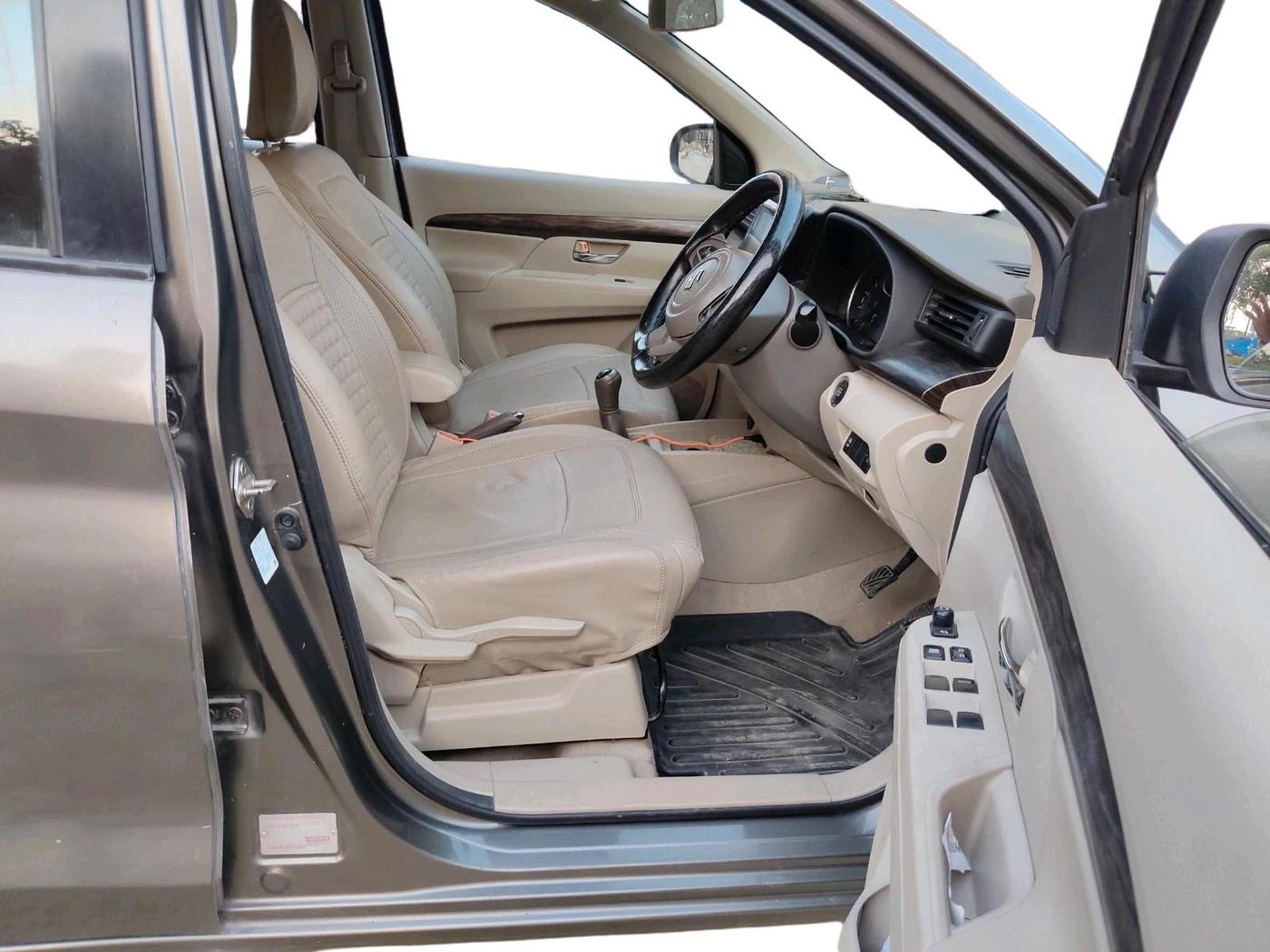 2020 Maruti Ertiga ZXI+ SHVS, Petrol, Manual, 81,712 km, interior