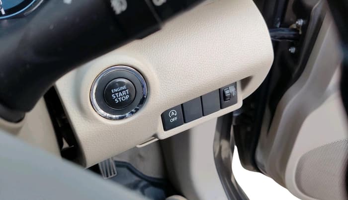 2020 Maruti Ertiga ZXI+ SHVS, Petrol, Manual, 81,712 km, interior