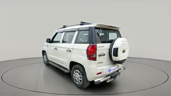 2016 Mahindra TUV300 T6 PLUS, Diesel, Manual, 87,996 km, exterior
