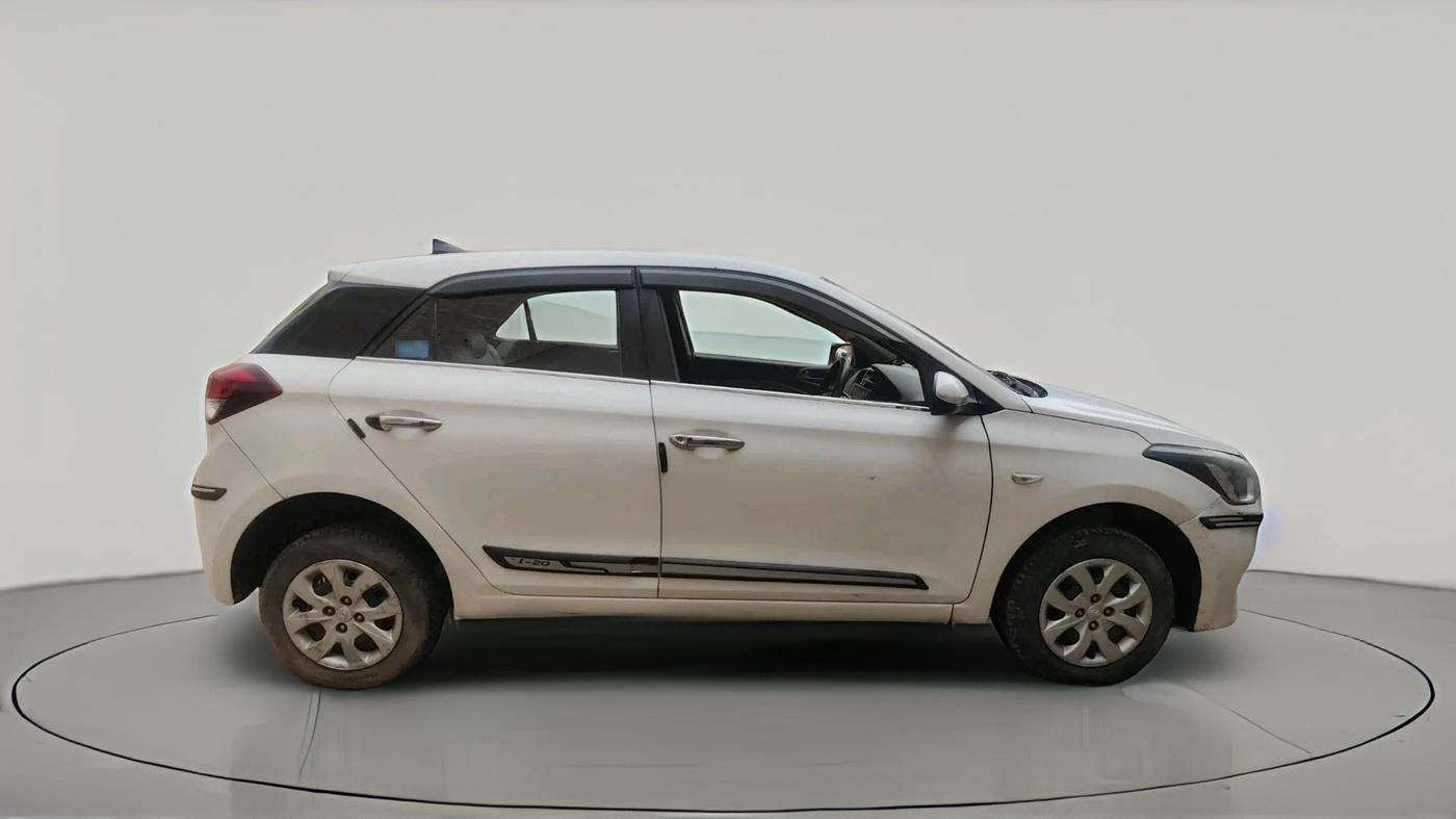 2016 Hyundai Elite i20 MAGNA 1.2, Petrol, Manual, 67,818 km, exterior