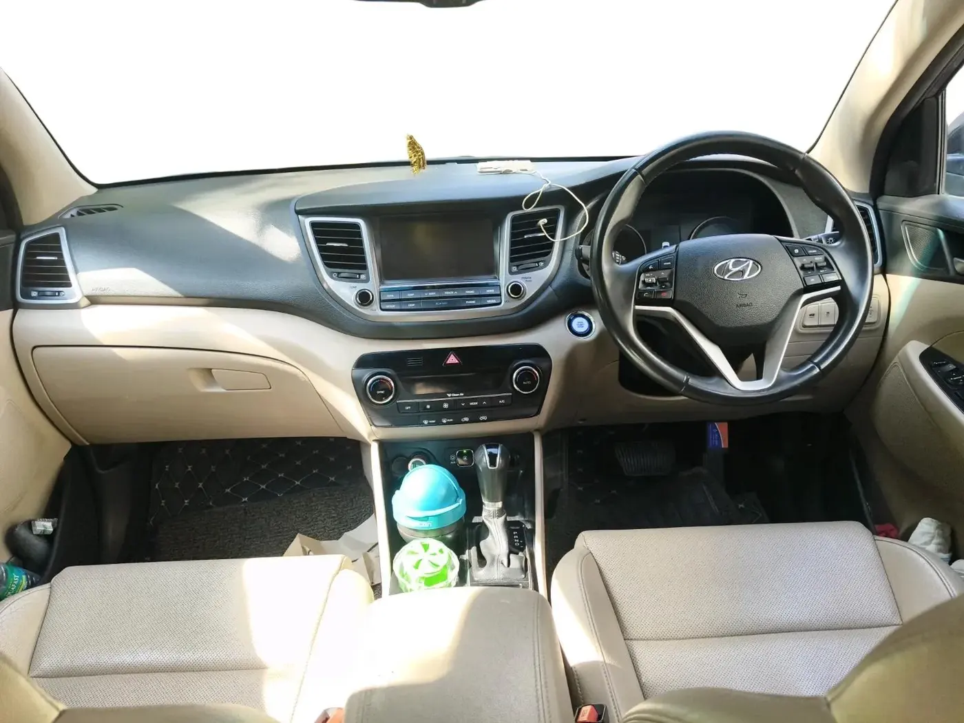 2018 Hyundai Tucson GLS 2WD AT PETROL, Petrol, Automatic, 77,809 km, interior