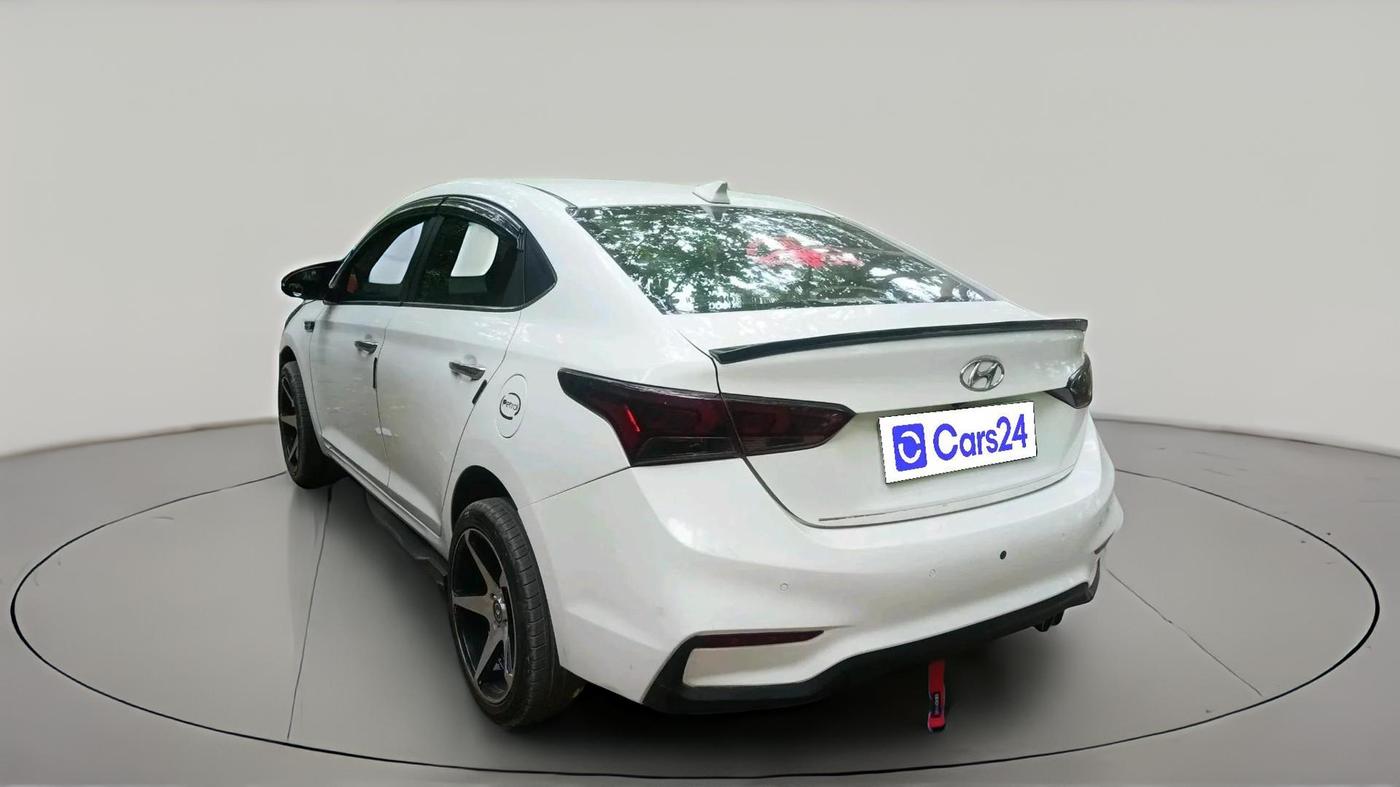 2019 Hyundai Verna 1.6 VTVT SX (O) AT, CNG, Automatic, 45,167 km, exterior