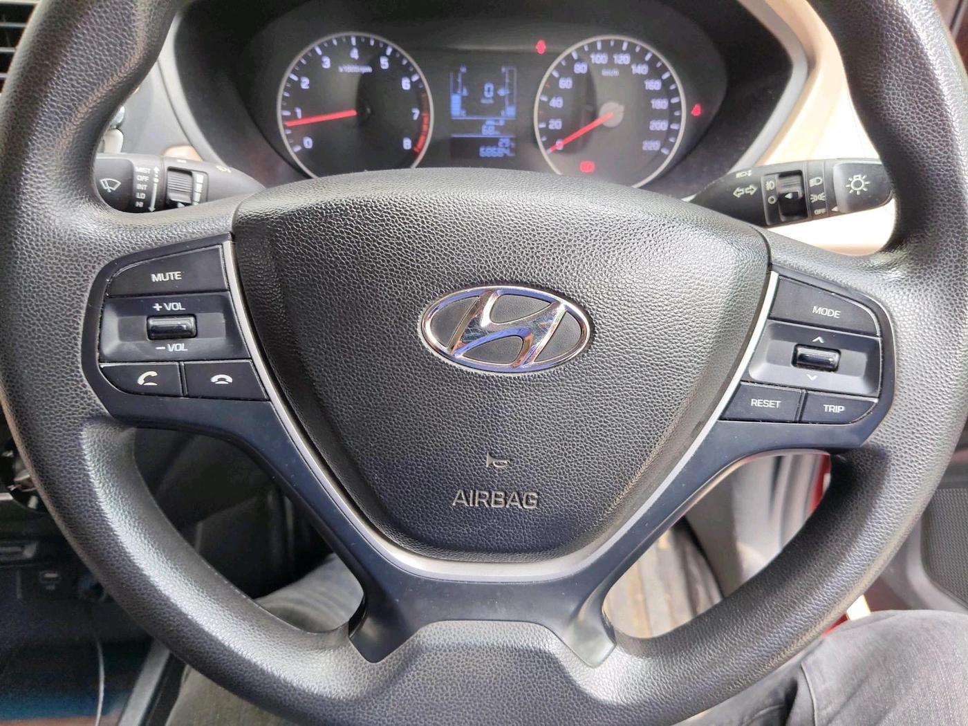 2020 Hyundai Elite i20 MAGNA PLUS 1.2, Petrol, Manual, 68,684 km, interior