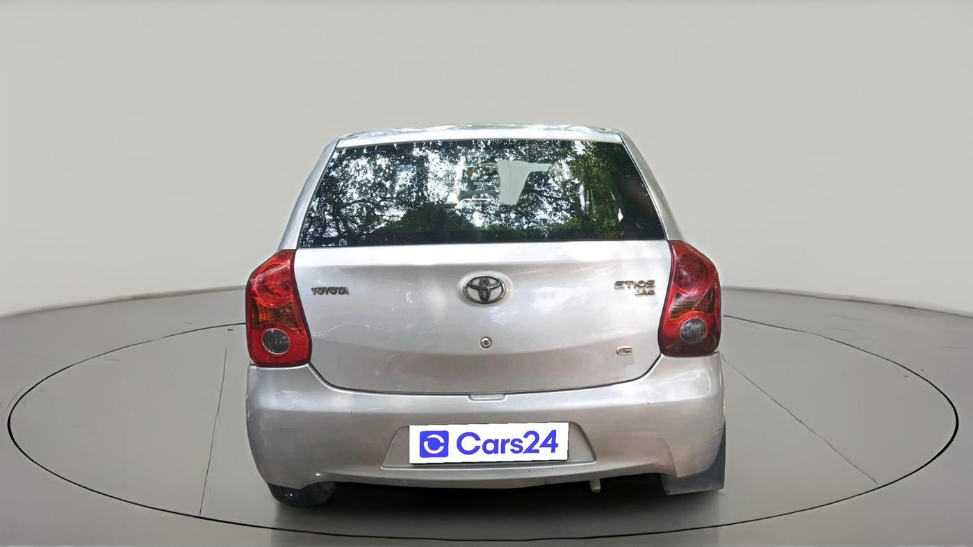 2011 Toyota Etios Liva G, CNG, Manual, 99,208 km, exterior