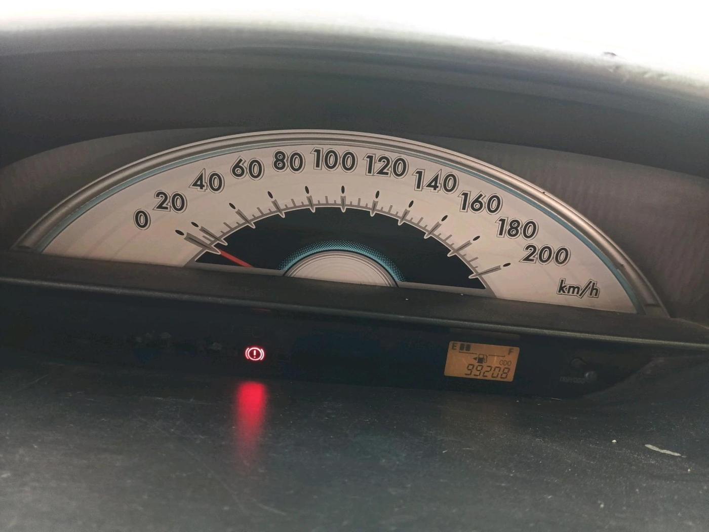 2011 Toyota Etios Liva G, CNG, Manual, 99,208 km, interior