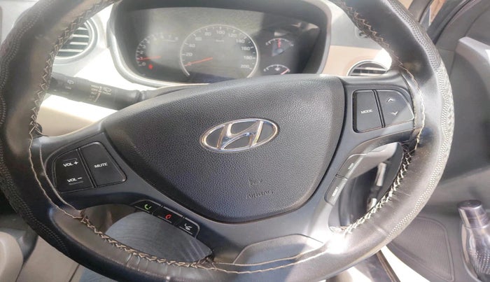 2017 Hyundai Grand i10 ASTA 1.2 KAPPA VTVT, CNG, Manual, 62,502 km, interior