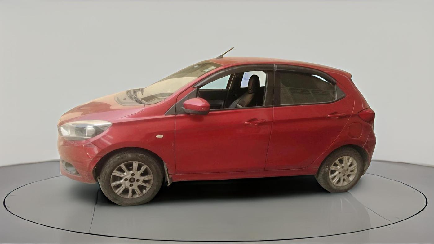2016 Tata Tiago XT DIESEL, Diesel, Manual, 1,88,582 km, exterior