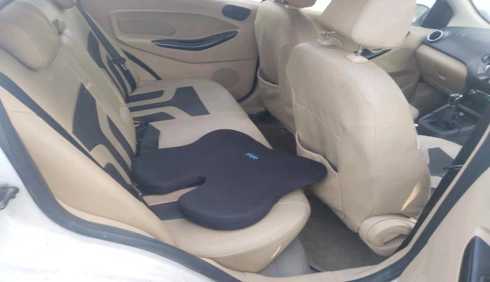 2018 Ford Figo Aspire TITANIUM 1.2 PETROL, Petrol, Manual, 61,976 km, interior