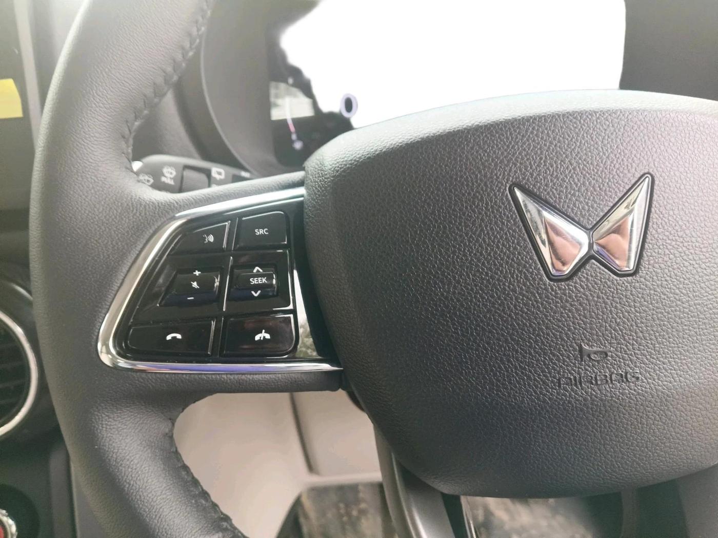 2026 Mahindra Thar Roxx AX5 L Diesel AT 2WD, Diesel, Automatic, 2,557 km, interior