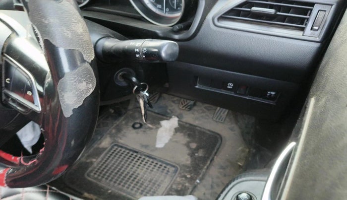 2021 Maruti Swift LXI, Petrol, Manual, 83,286 km, interior