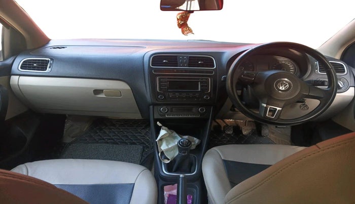 2013 Volkswagen Polo HIGHLINE1.2L, Petrol, Manual, 53,663 km, interior