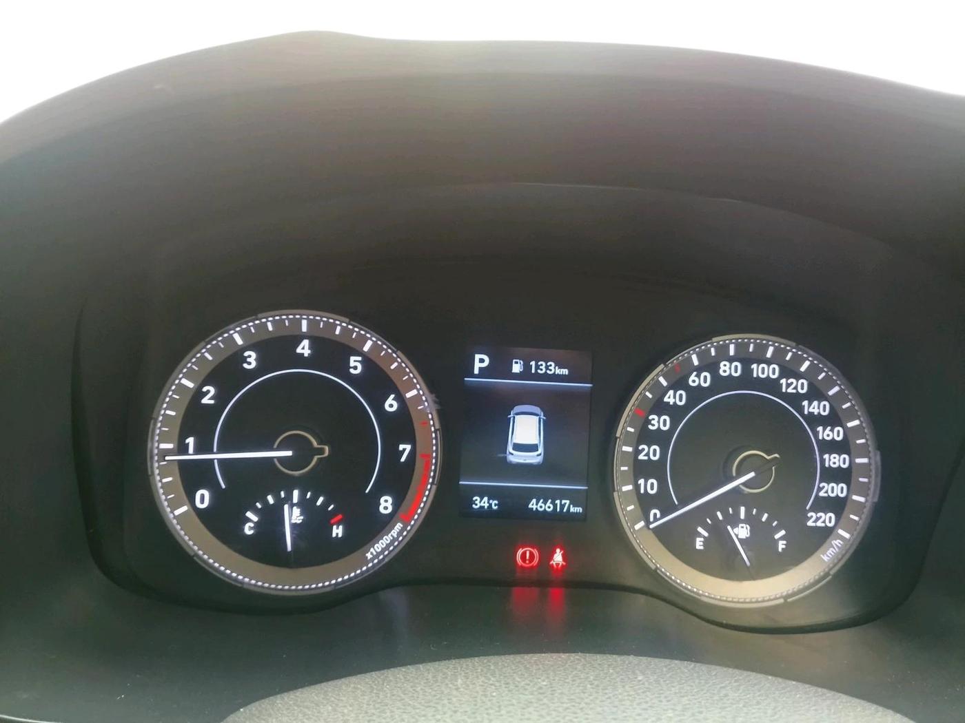 2019 Hyundai VENUE SX PLUS 1.0 TURBO DCT, Petrol, Automatic, 46,617 km, interior
