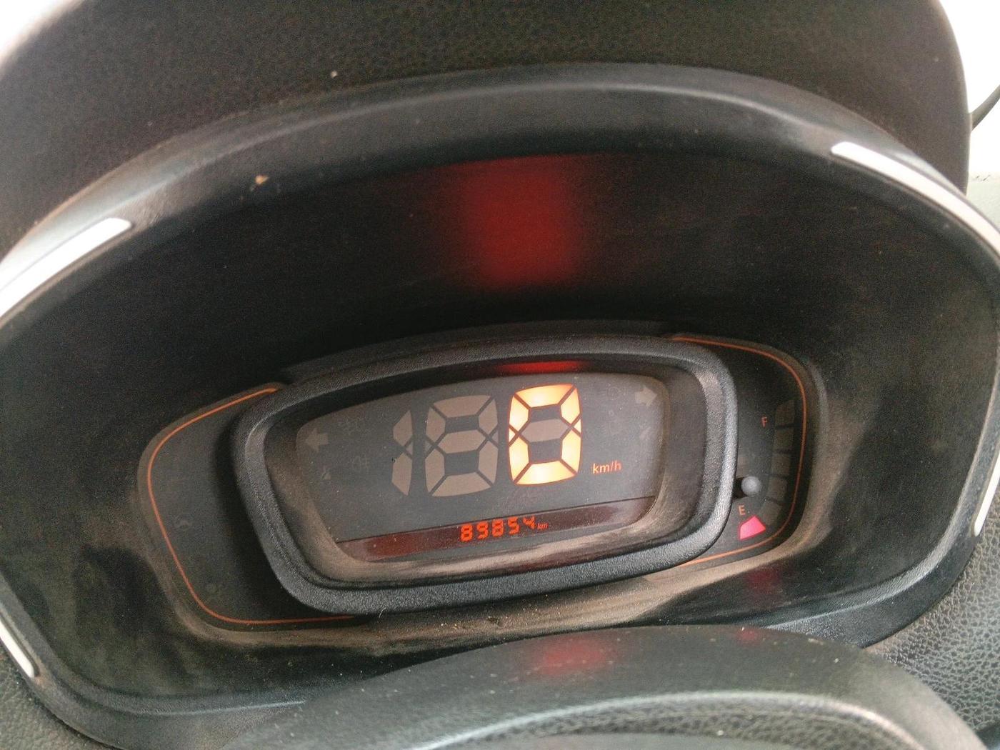 2017 Renault Kwid RXL, CNG, Manual, 89,854 km, interior