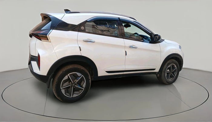 2023 Tata NEXON CREATIVE PLUS 1.2 REVOTRON 7 DCA, Petrol, Automatic, 38,139 km, exterior