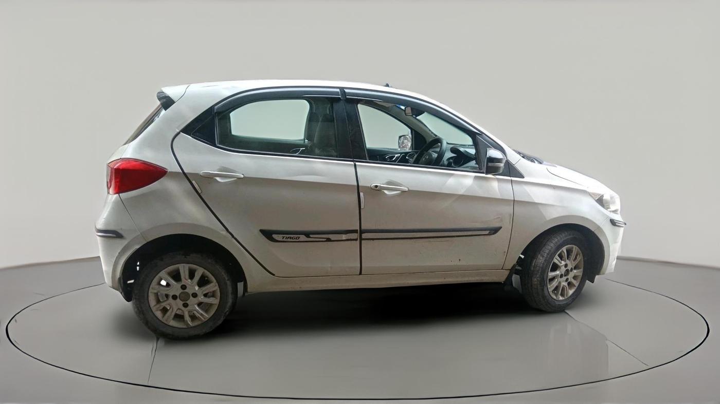 2018 Tata Tiago XZ PETROL, CNG, Manual, 1,04,970 km, exterior