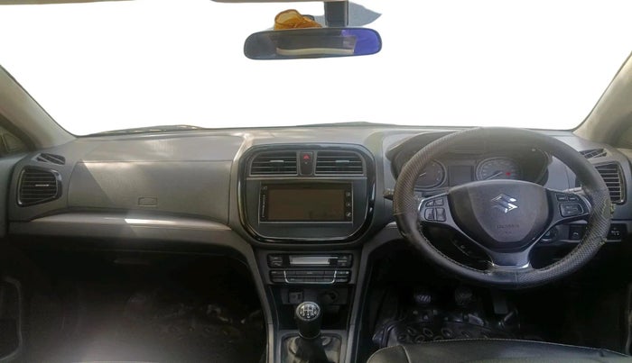 2016 Maruti Vitara Brezza ZDI PLUS, Diesel, Manual, 1,25,268 km, interior