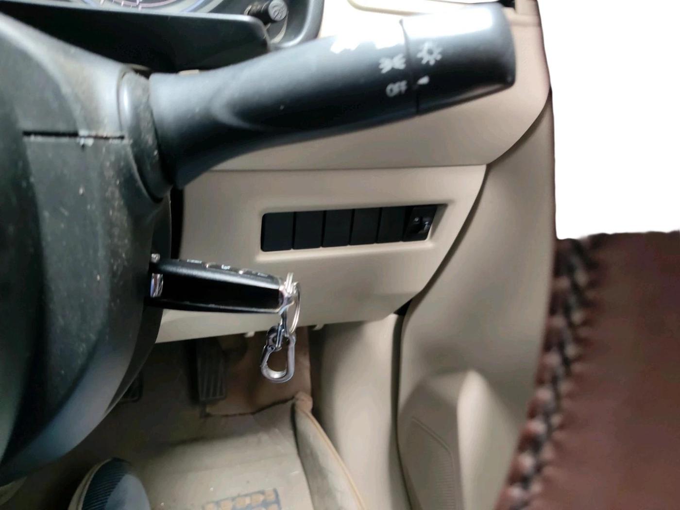 2017 Maruti Dzire VDI, Diesel, Manual, 1,08,802 km, interior