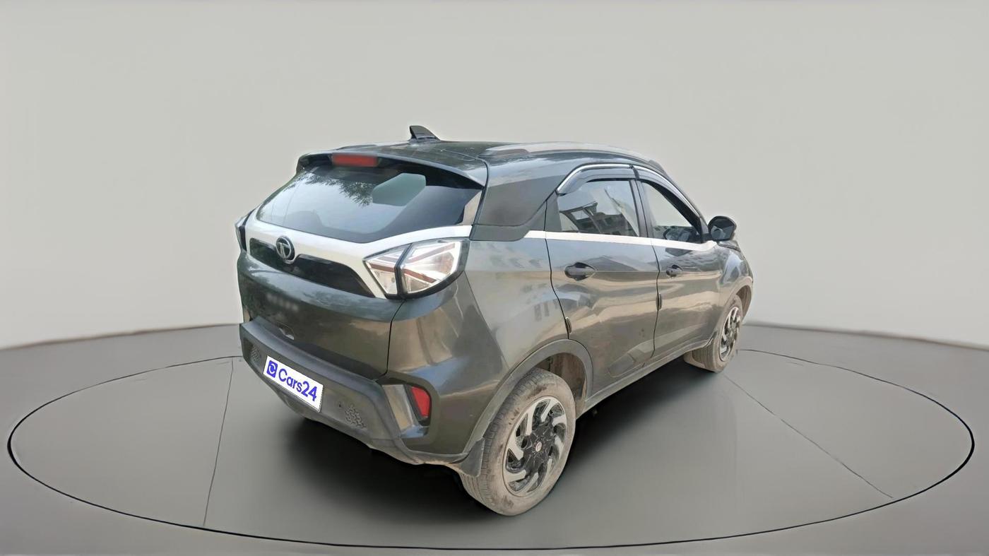 2022 Tata NEXON XM PLUS SUNROOF PETROL, Petrol, Manual, 45,239 km, exterior