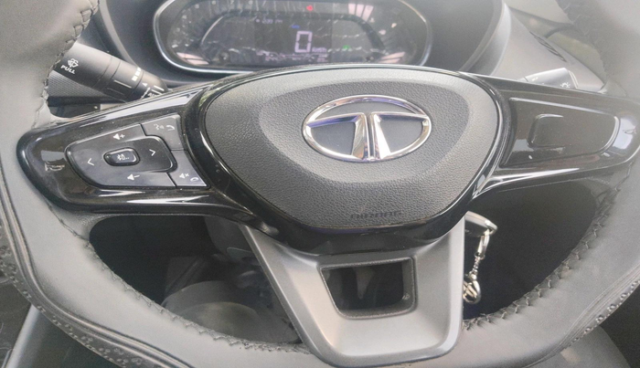 2022 Tata NEXON XM PLUS SUNROOF PETROL, Petrol, Manual, 45,239 km, interior