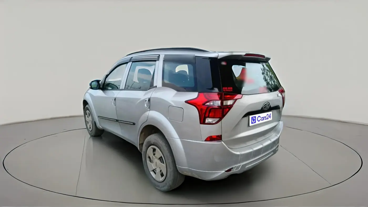 2019 Mahindra XUV500 W5, Diesel, Manual, 1,17,000 km, exterior