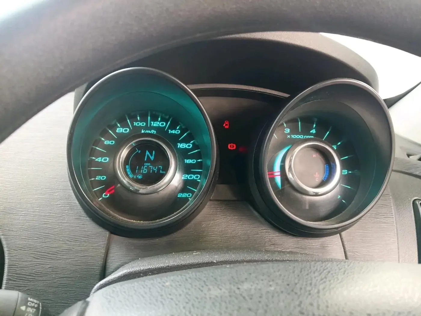 2019 Mahindra XUV500 W5, Diesel, Manual, 1,17,000 km, interior