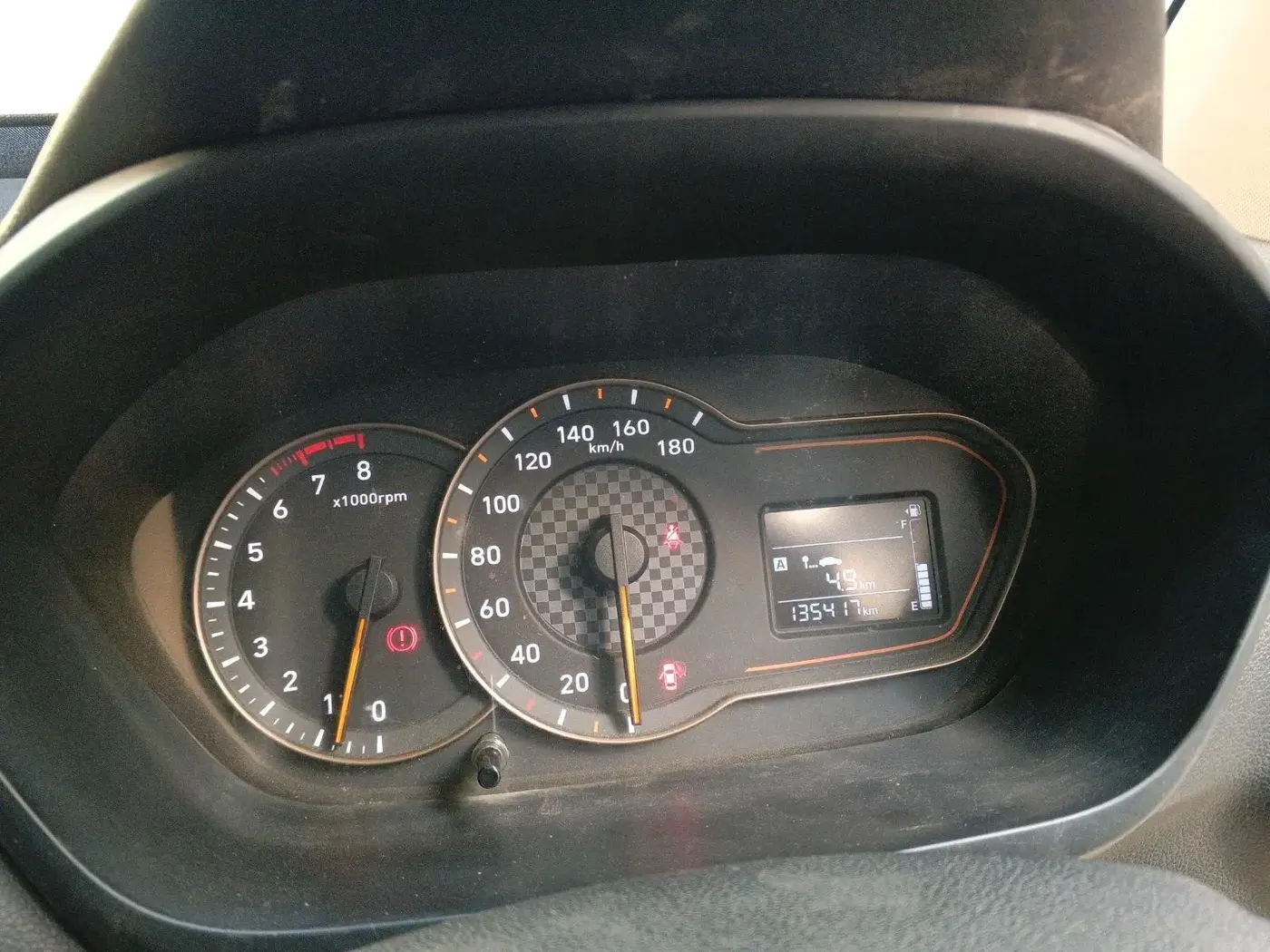 2018 Hyundai NEW SANTRO SPORTZ CNG, CNG, Manual, 1,35,417 km, interior
